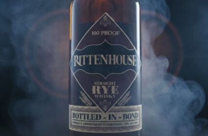 What is “Straight” Whiskey on a Whiskey Bottle Label? (2026 Guide)