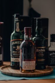 Single Malt vs Blended Whisky: What is the Real Difference? (2026)