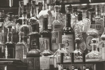 5 Shocking Truths About Prohibition Era Whiskey (Taste & History)